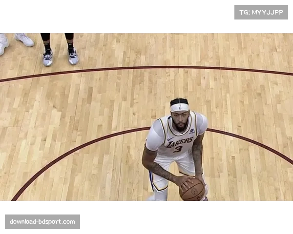 肯纳德湖人防守端被针对 对位球员命中率上升5个百分点 肯纳德湖人防守端被针对 对位球员命中率上升5个百分点